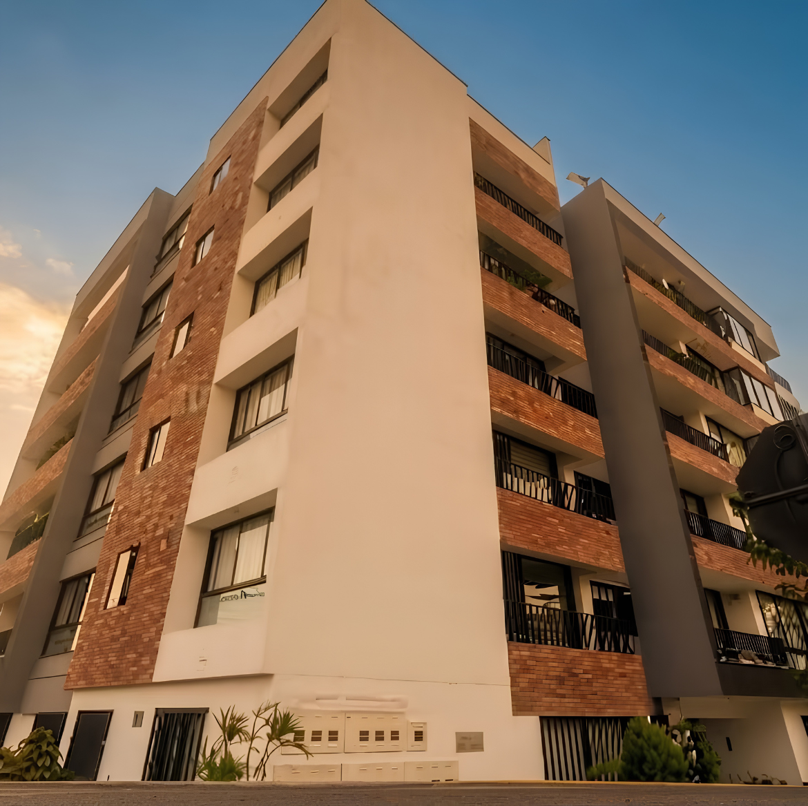 Obra eléctrica: RESIDENCIAL NEPTUNO, SANTIAGO DE SURCO — EDIFICIO MULTIFAMILIAR